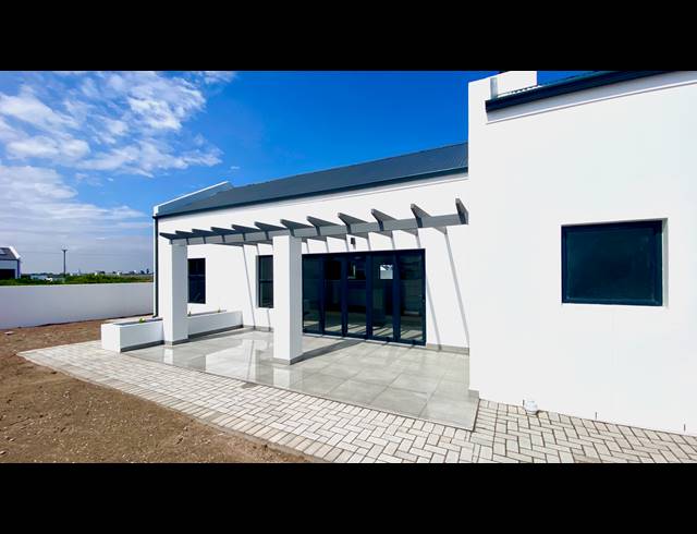 3 BEDROOM HOUSE FOR SALE IN ATLANTIC SANDS PRIVATE ESTATE